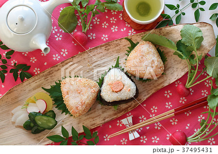 たらこおにぎり 37495431