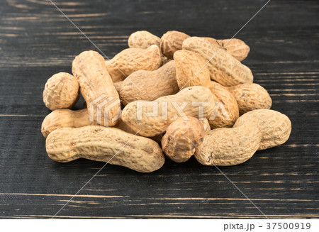 Peanuts in shell Peanuts in shell 37500919