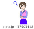 悩んでいる若い女性 37503418
