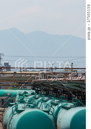 貨物　オイル 37505159