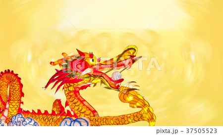 Chinese new year dragon lanterns in china town. 37505523