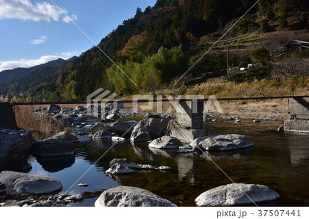 鮎喰川に掛かる一枚板橋 鮎喰川に掛かる一枚板橋 37507441