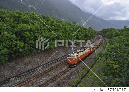 交通 通行 トラフィック 37508737