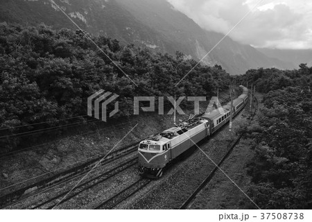 交通 通行 トラフィック 37508738