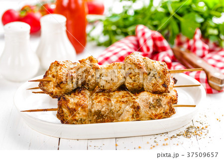 Grilled meat skewers, shish kebab 37509657