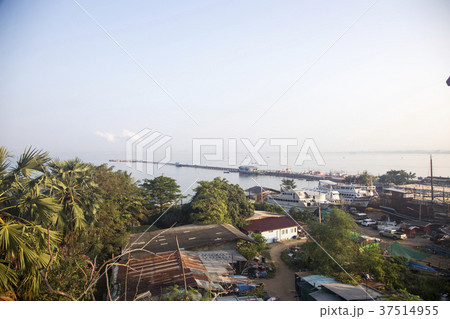 Pattaya dock to Thailand ocean in morning 37514955