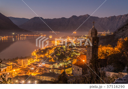 Night view of Kotor in Montenegro 37516290