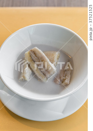 Banana in Coconut milk Banana in Coconut milk 37521525