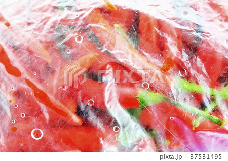 Red chillies in plastic bag 37531495