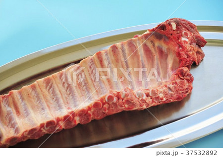 Raw pork ribs Raw pork ribs 37532892