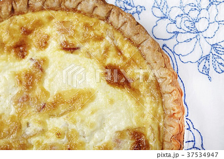 Quiche From Above 37534947