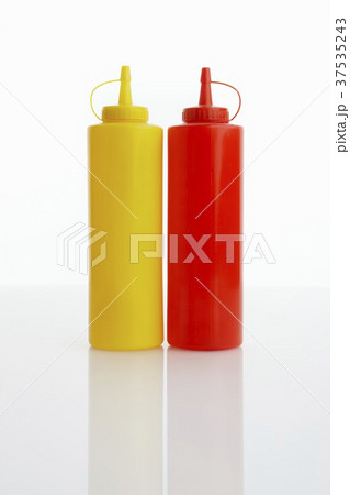 Plastic mustard and ketchup bottles Plastic mustard and ketchup bottles 37535243