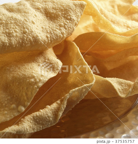 Puppodums; Close Up 37535757