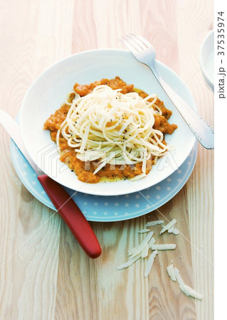 Spaghetti bolognese 37535974