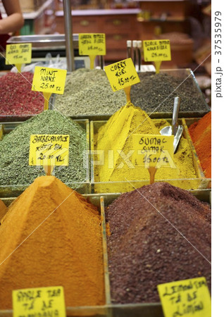 Various spices on a Turkish market 37535979