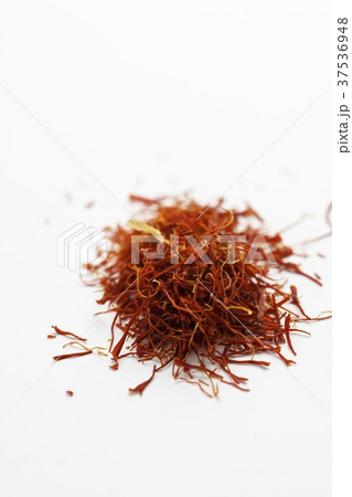 Saffron 37536948