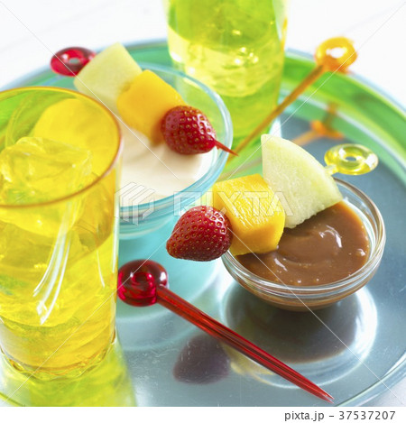 Fruit kebabs with a toffee and vanilla dip 37537207