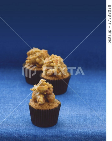 Pecan nut and coffee cupcakes Pecan nut and coffee cupcakes 37538038