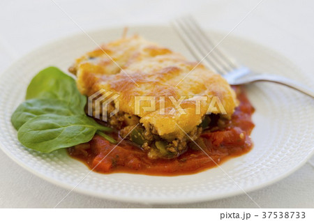 Minced meat and polenta bake with tomato sauce (Dominican Republic) Minced meat and polenta bake with tomato sauce (Dominican Republic) 37538733