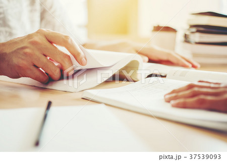 High school or college students studying 37539093