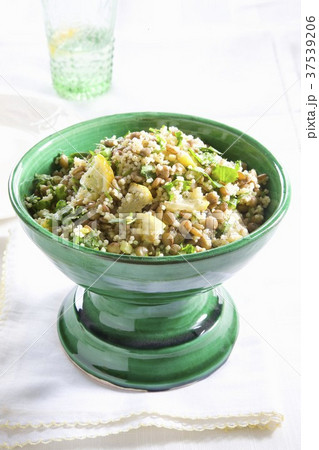 Lentil salad with lemons 37539206