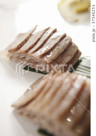 Crystal beef 37540253