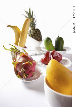 Pineapple Banana Dragon fruit Wax apple Mango Cucumber 37540318