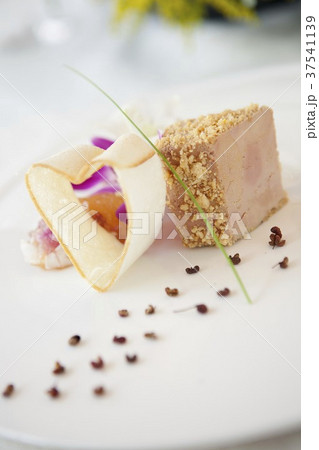 Foie gras 37541139