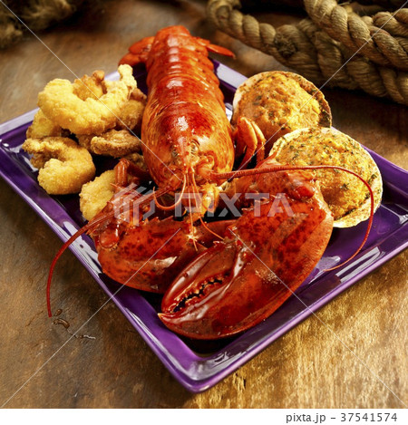 Seafood Platter with Lobster, Fried Shrimp and Stuffed Clams 37541574