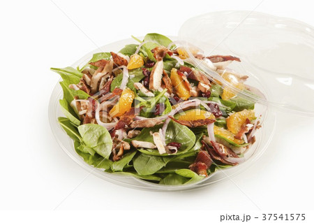 Spinach Salad with Chicken, Bacon and Orange Segments Spinach Salad with Chicken, Bacon and Orange Segments 37541575