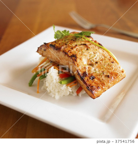 Pan Roasted Atlantic Salmon with Matchstick Vegetables Over Jasmine Rice 37541756