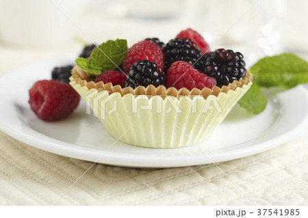 Blackberry and Raspberry Fruit Cup Blackberry and Raspberry Fruit Cup 37541985