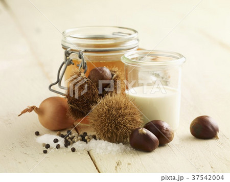 Ingredients for chestnut soup Ingredients for chestnut soup 37542004