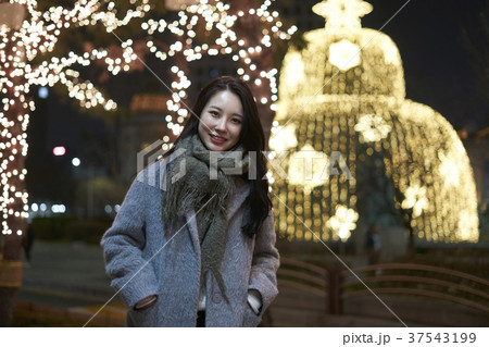 女性 人物 若い 37543199