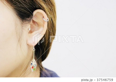 ピアス 37546759