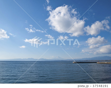 江ノ島からの富士山 37548191