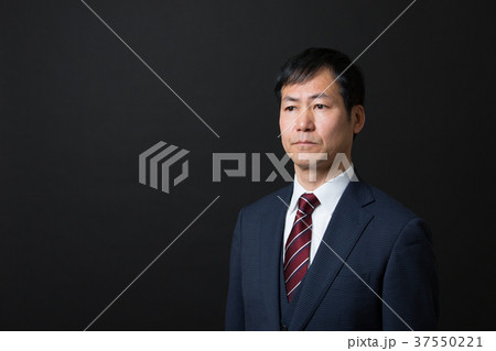 ミドルビジネスマン 37550221