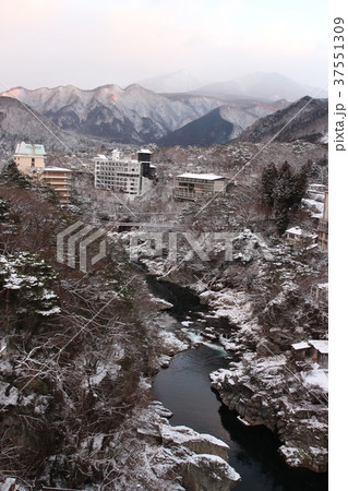 冬の鬼怒川温泉 37551309