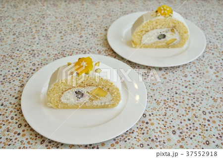 マンゴーロール(Mango Roll) マンゴーロール(Mango Roll) 37552918