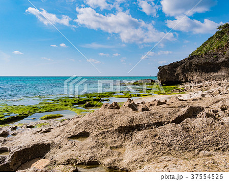 沖縄 伊江島 ニャティヤ洞の写真素材