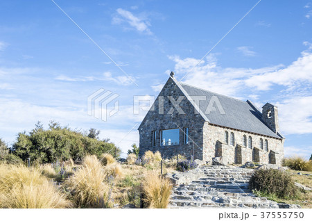 テカポ湖の善き羊飼いの教会 37555750