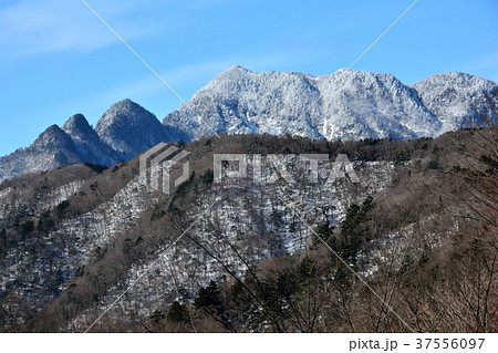 雪の大普賢岳 雪の大普賢岳 37556097