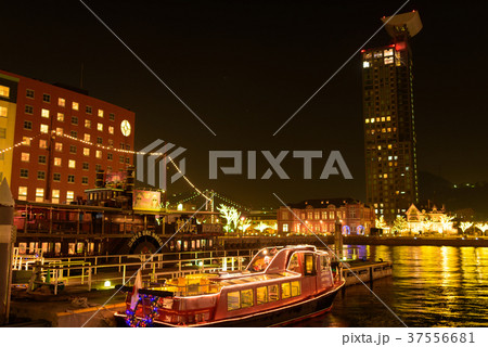 12月の門司港レトロ夜景 37556681