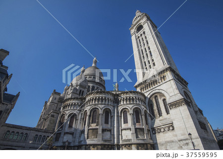 Sacre Couer Church from Paris 37559595