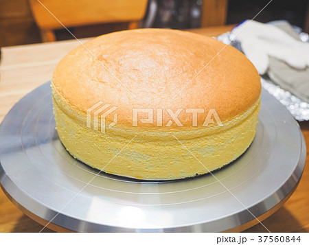 シフォンケーキ スポンジケーキ かすてら 37560844