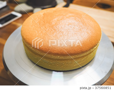 シフォンケーキ スポンジケーキ かすてら 37560851