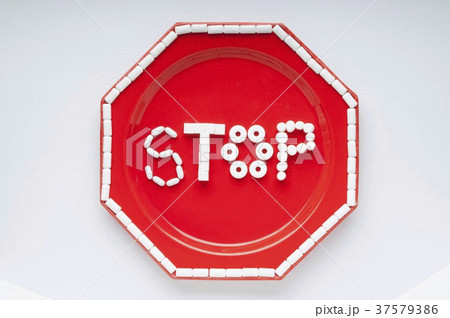 37579386