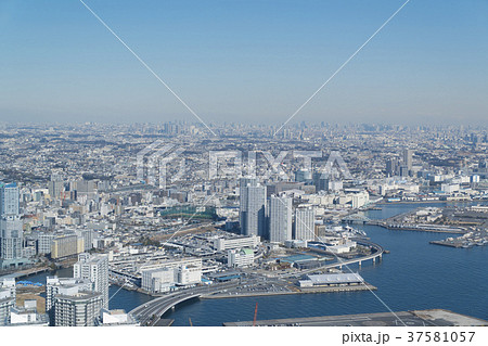 横浜から望む東京方面　 37581057