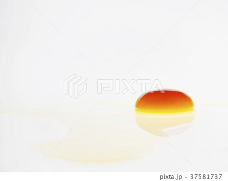 37581737