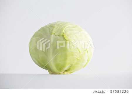 37582226